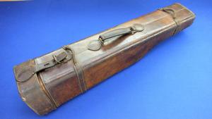 A very nice vintage leather Gun Box for two sporting guns, length 83 cm, Price 95 euro