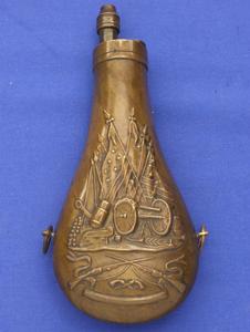 A very nice Replica Colt Walker Powder Flask, heigth 22 cm, in very good condition. Price 55 euro