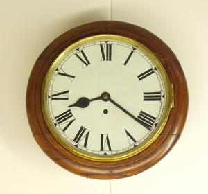 A very nice antique English 19th Century Pub Clock. diameter 33 cm,  Price 750 euro
