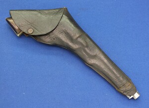 An antique  Leather Holster for a Colt Model 1851 Navy  Revolver. Price 500 euro