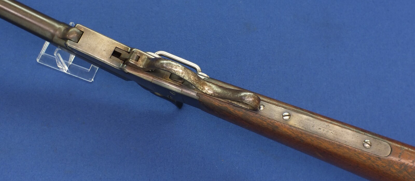 A fine antique American Civil War Maynard second Model 1863 percussion Carbine. 50 Caliber . 20 inch barrel. Length 94cm. In very good condition. Price 2.350 euro.