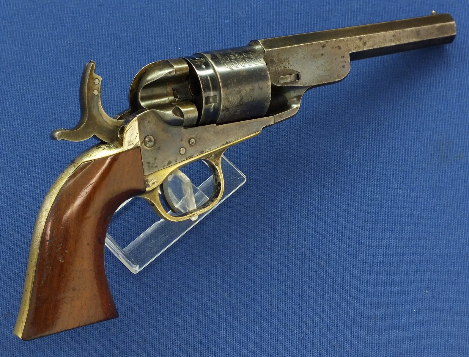 A fine antique American Colt Model 1862 Pocket Navy Conversion Revolver. 4 1/2 inch Octagon Barrel, .38 Rimfire caliber, 5 shot, length 26,5 cm in very good condition. Price 3.250 euro