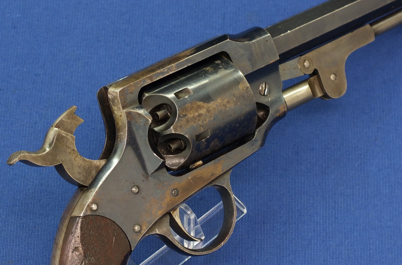 A fine antique American Rogers & Spencer Army Model 6 shot, 44 caliber single action Percussion Revolver, length 36 cm. in near mint condition.