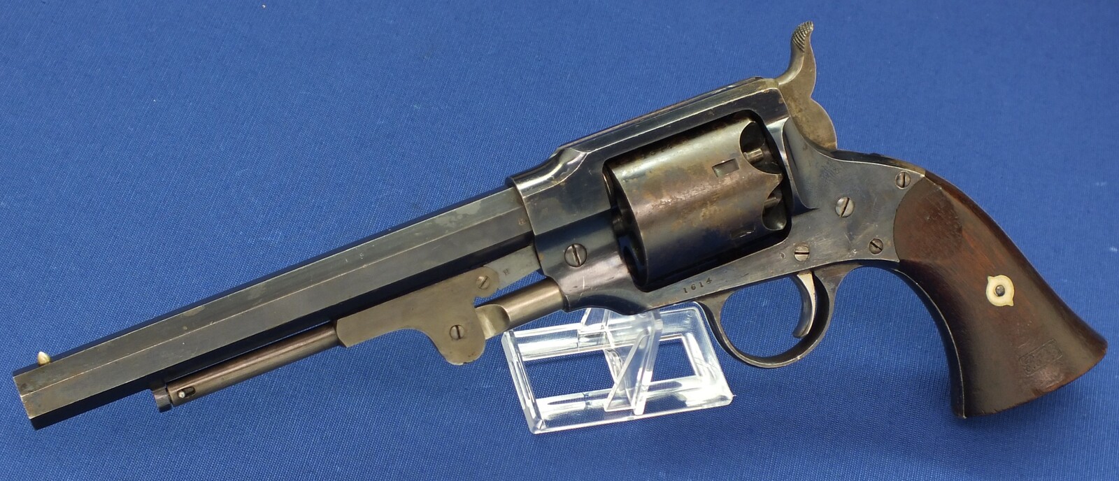 A fine antique American Rogers & Spencer Army Model 6 shot, 44 caliber single action Percussion Revolver, length 36 cm. in near mint condition.