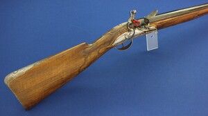 A fine antique Dutch early 18th century Flintlock Sporting gun by A. Beckers a Mastrich (Maastricht) Caliber 16mm Smooth. Length 136cm. In very good condition. Price 3.350 euro.