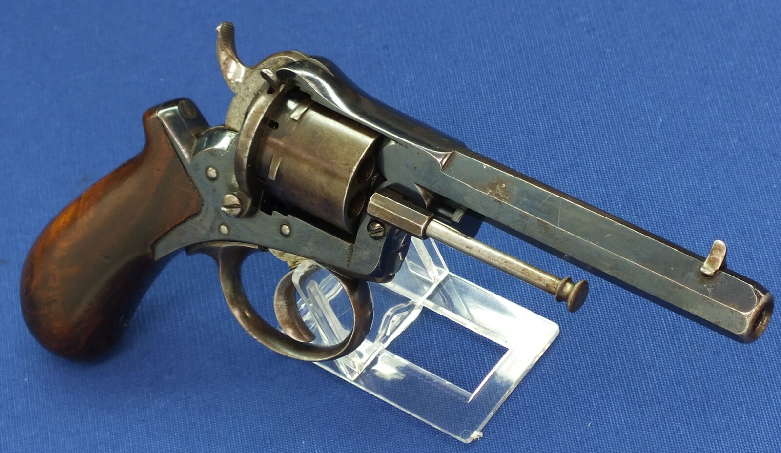 A fine antique German 6 shot single and double action 7mm pinfire Revolver probably by Valentin Christoph Schilling Suhl. Length 23cm. In near mint condition. Price 750 euro