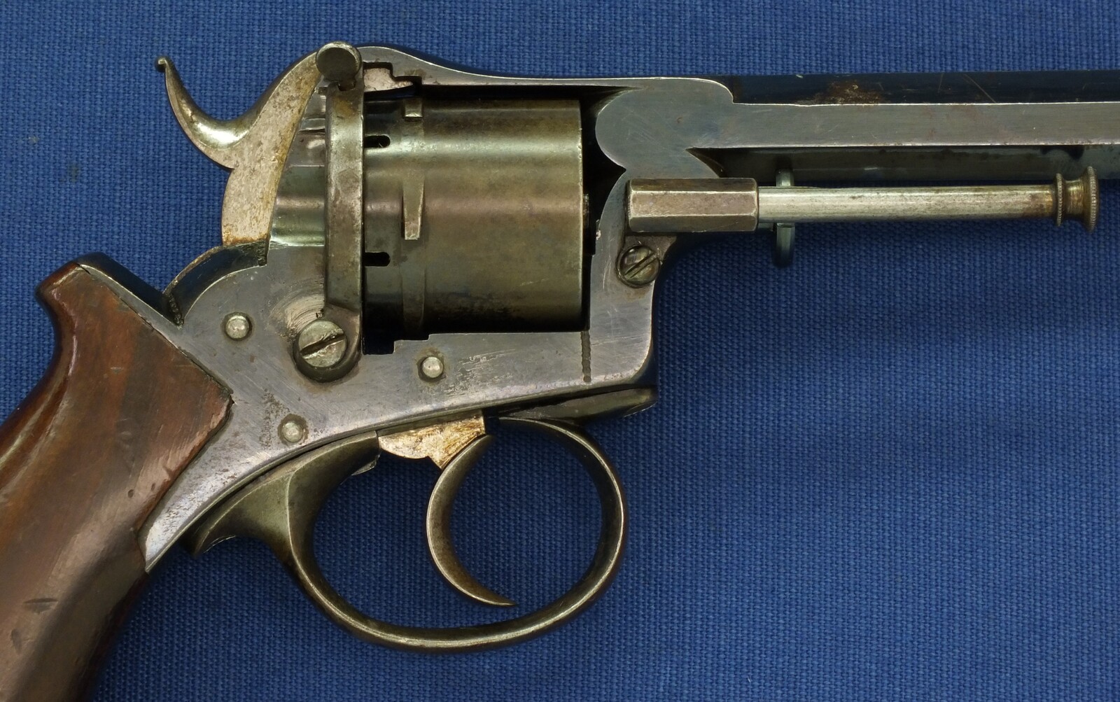 A fine antique German 6 shot single and double action 7mm pinfire Revolver probably by Valentin Christoph Schilling Suhl. Length 23cm. In near mint condition. Price 750 euro