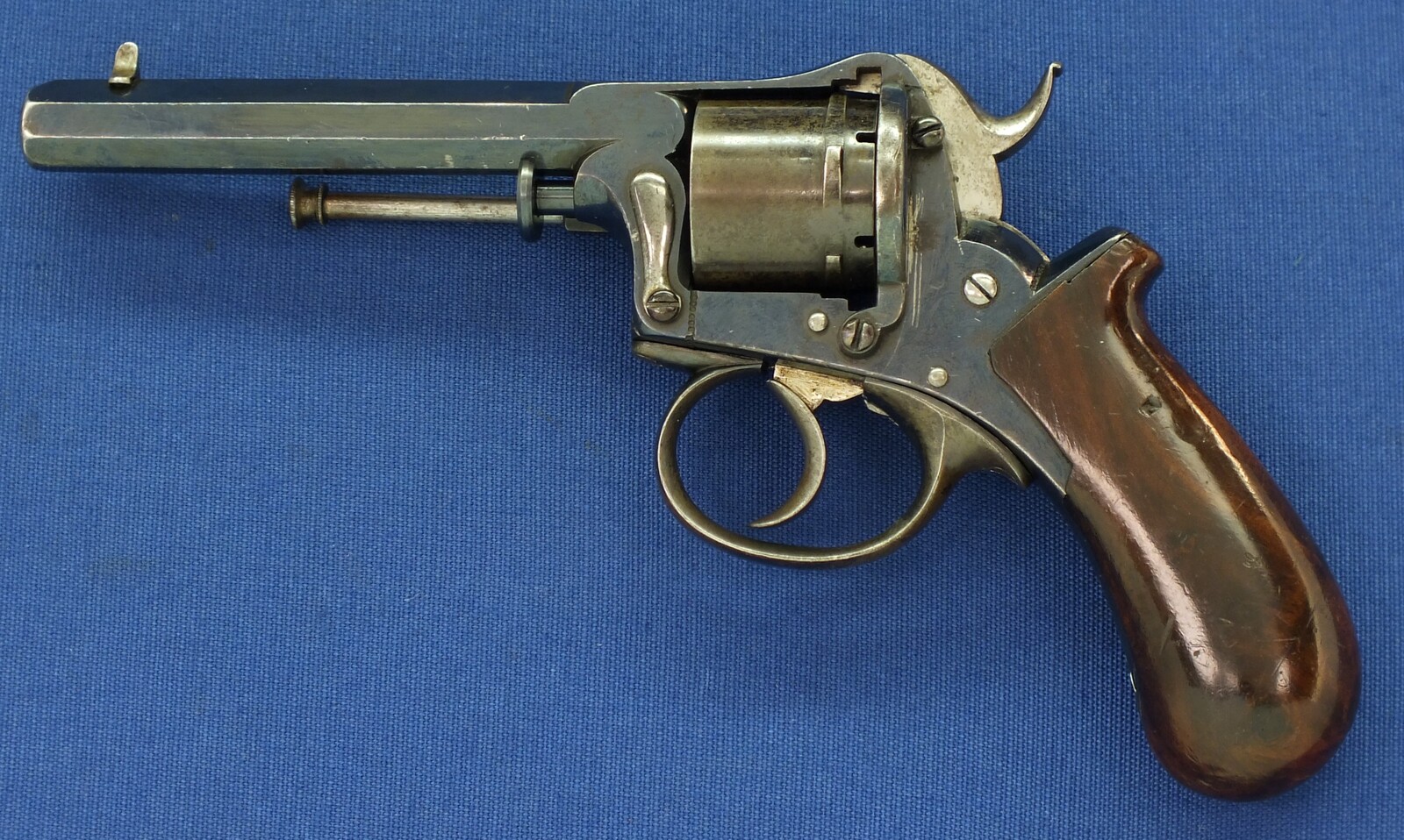 A fine antique German 6 shot single and double action 7mm pinfire Revolver probably by Valentin Christoph Schilling Suhl. Length 23cm. In near mint condition. Price 750 euro