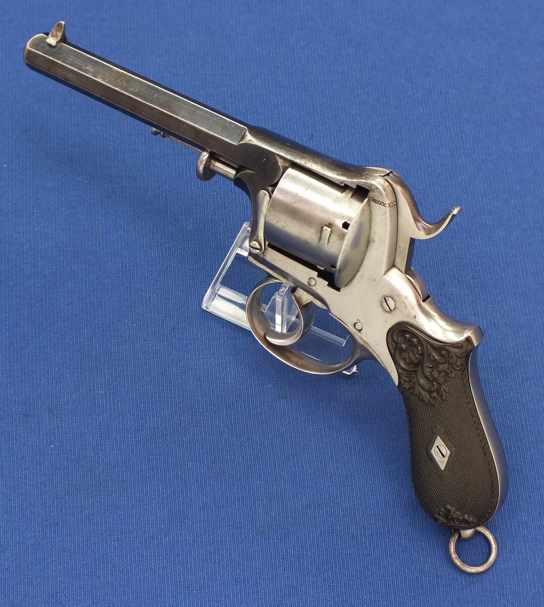 A fine antique German 6 shot single and double action 9 mm pinfire Revolver probably by Valentin Christoph Schilling Suhl. Length 28 cm. In near mint condition. 