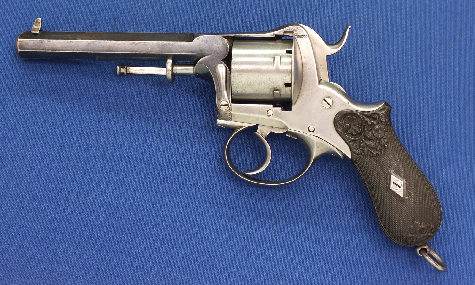 A fine antique German 6 shot single and double action 9 mm pinfire Revolver probably by Valentin Christoph Schilling Suhl. Length 28 cm. In near mint condition. 