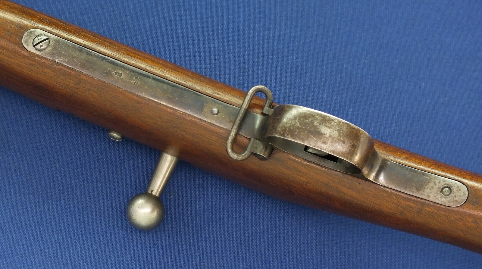 A fine antique German Mauser Model 1871/84 Infantry Rifle. Made  Danzig 1887. Caliber 11x60R. Length 129cm. In near mint condition. 