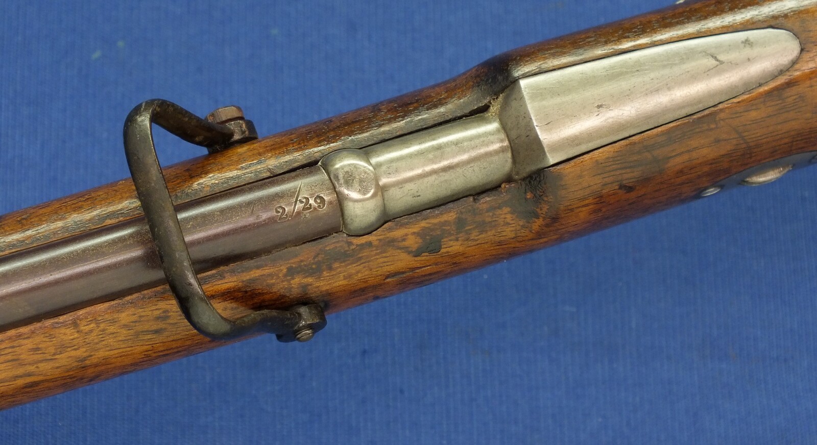 A fine Antique Swiss Model 1851-1867 Milbank-Amsler Stutzer/Sharpshooters Rifle with Bayonet. Signed: S.J.G. Neuhausen. Caliber 41 Swiss Rimfire. Length 127cm. In very good condition. Price 1.450 euro