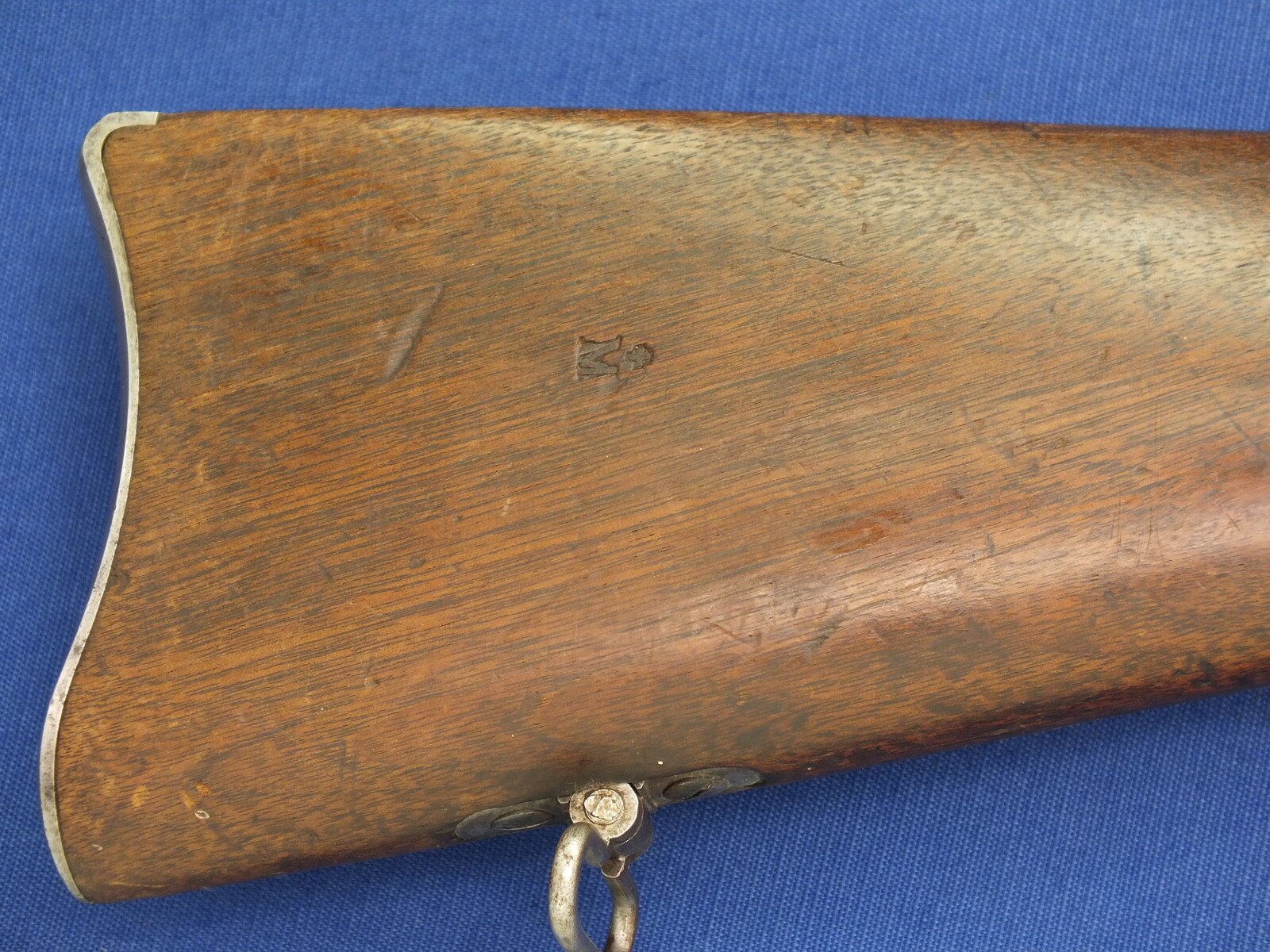 A fine Antique Swiss Peabody Rifle Model 1867-77 with bayonet. Caliber 41 Swiss Rimfire. Length 132cm. In very good condition. 