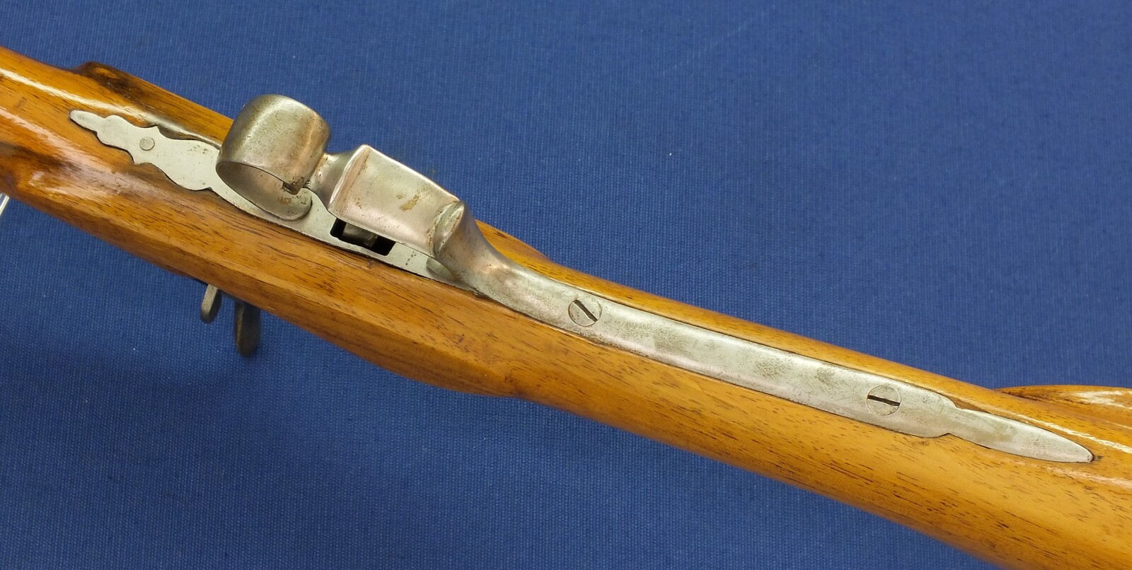 A fine Belgian Liege Flobert Rifle. 6mm Rimfire Caliber. 22 inch octagon barrel. Length 96cm. In very good condition. Price 450 euro