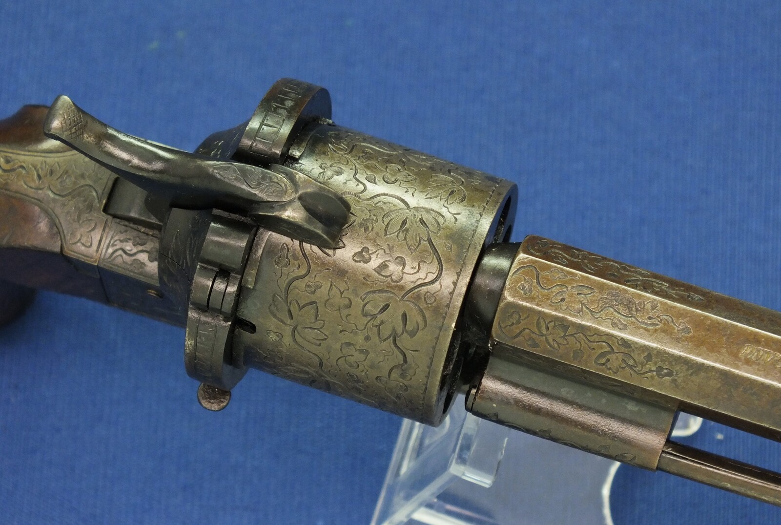 A rare antique French engraved early model 1854 Lefaucheux 6 shot single action 9mm Pinfire Revolver. 6 inch Full octagonal barrel. Length 31cm. In very good condition. 