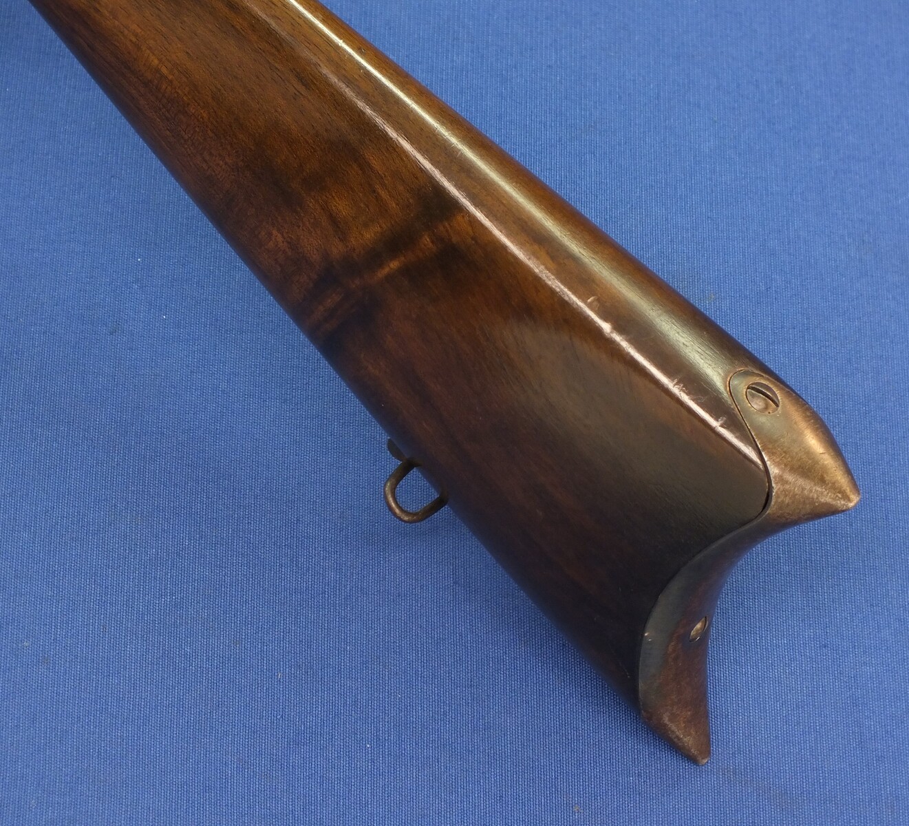 A rare antique Swiss Trial/versuchs Vetterli single shot model 1869 Stutzer/sharpsshooters Rifle. Caliber 41 Swiss Rimfire. Length 128cm. In very good condition. 