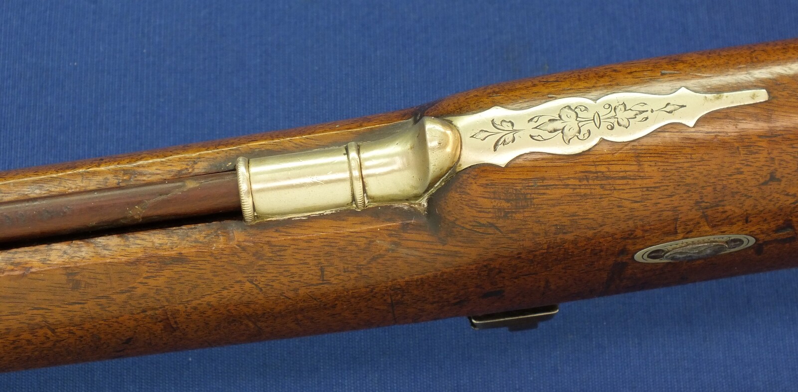 A very heavy German Target percussion Rifle by A. Andriessen Aachen. Caliber 18mm. 104cm/41 inch octagon Barrel. Length 143cm. In very good condition. Price 2.450 euro.