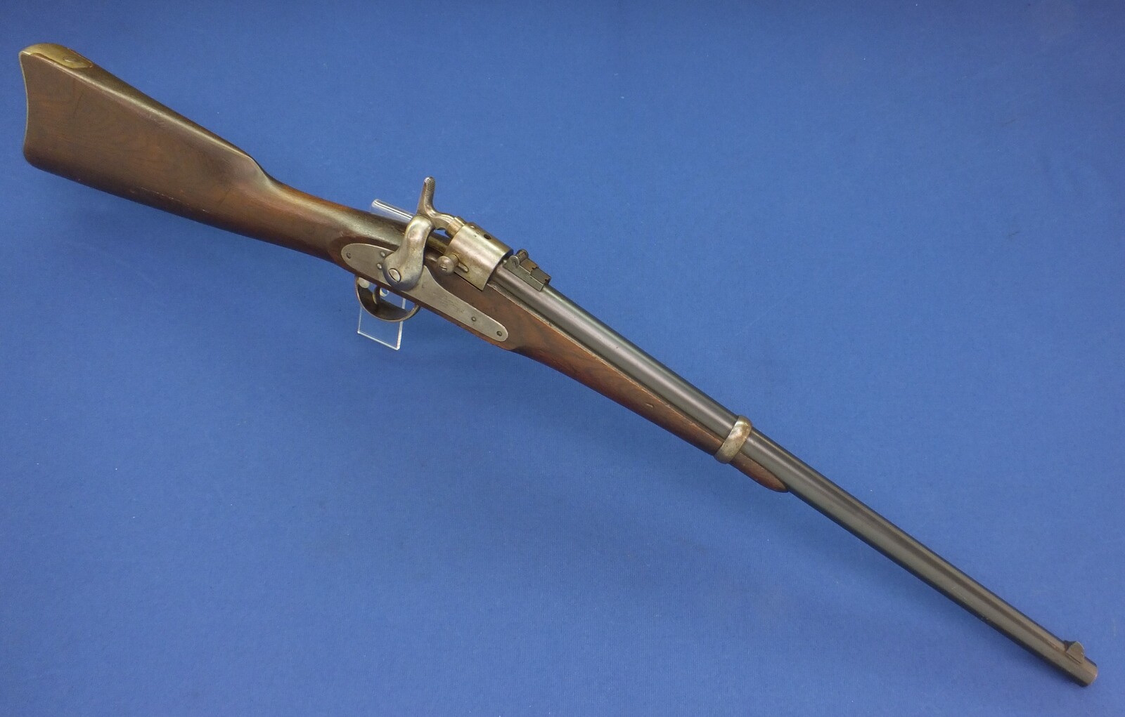 A very nice antique American Joslyn Model 1864 Carbine made by Joslyn Fire Arms Stonington Conn,  .52 Rimfire  caliber, 22 inch barrel, total length 98 cm, in very good condition. Price 2.750 euro