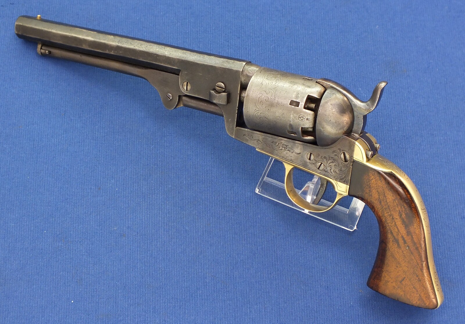 A very nice antique Belgian Engraved Colt Navy 1851 Brevete Percussion Revolver, signed L.GHAYE,  on the barrel ARENDT,  .36 caliber, 7 1/2 inch barrel. length 35 cm, in very good condition. 