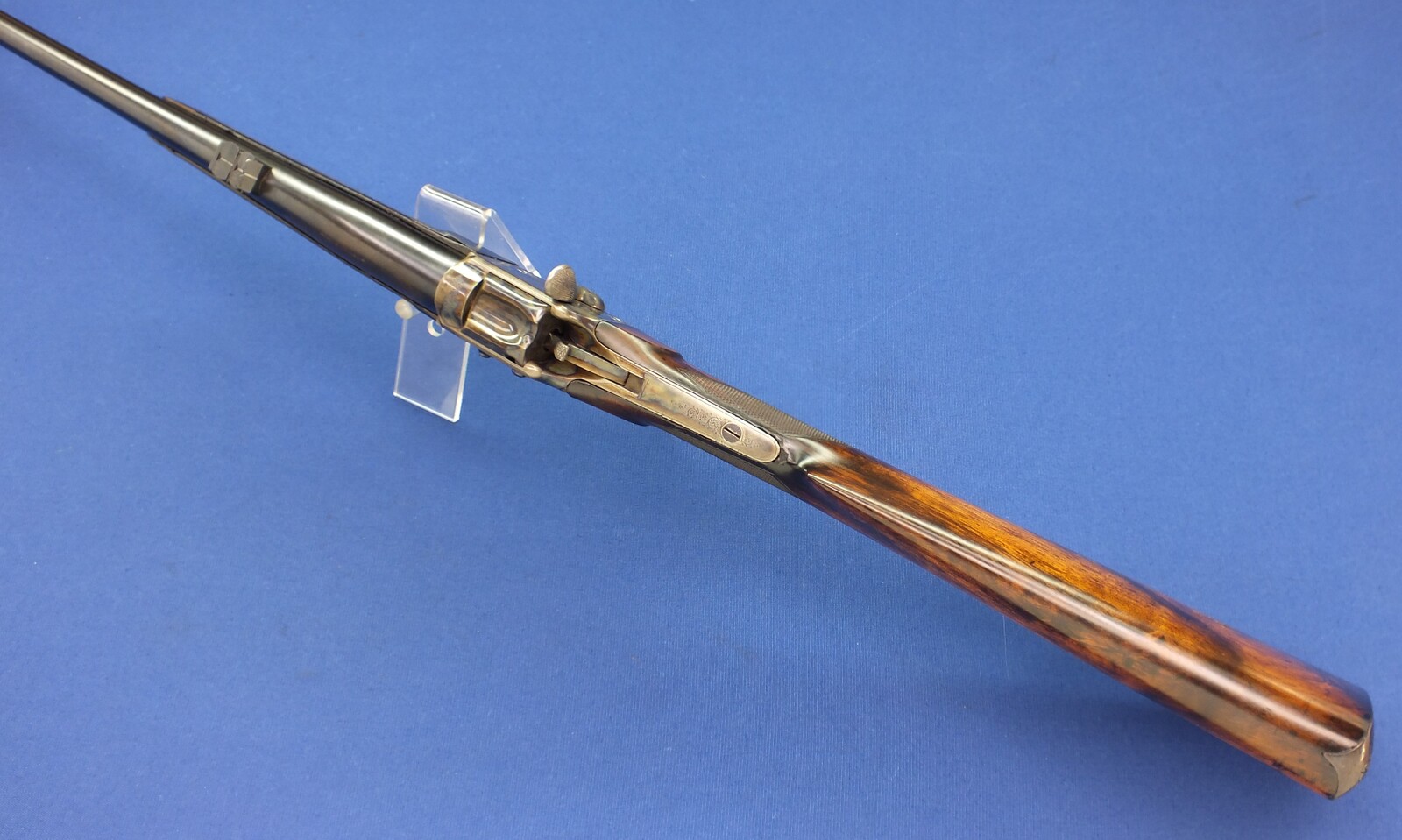 A very nice antique English Field's Patent  1877,   450/400 Falling Block Sporting Rifle signed  C.W.ANDREWS LTD LONDON - JEFFREY'S  450/400  CARTRIDGE, length 115 cm, in very good condition. Price 3.350 euro