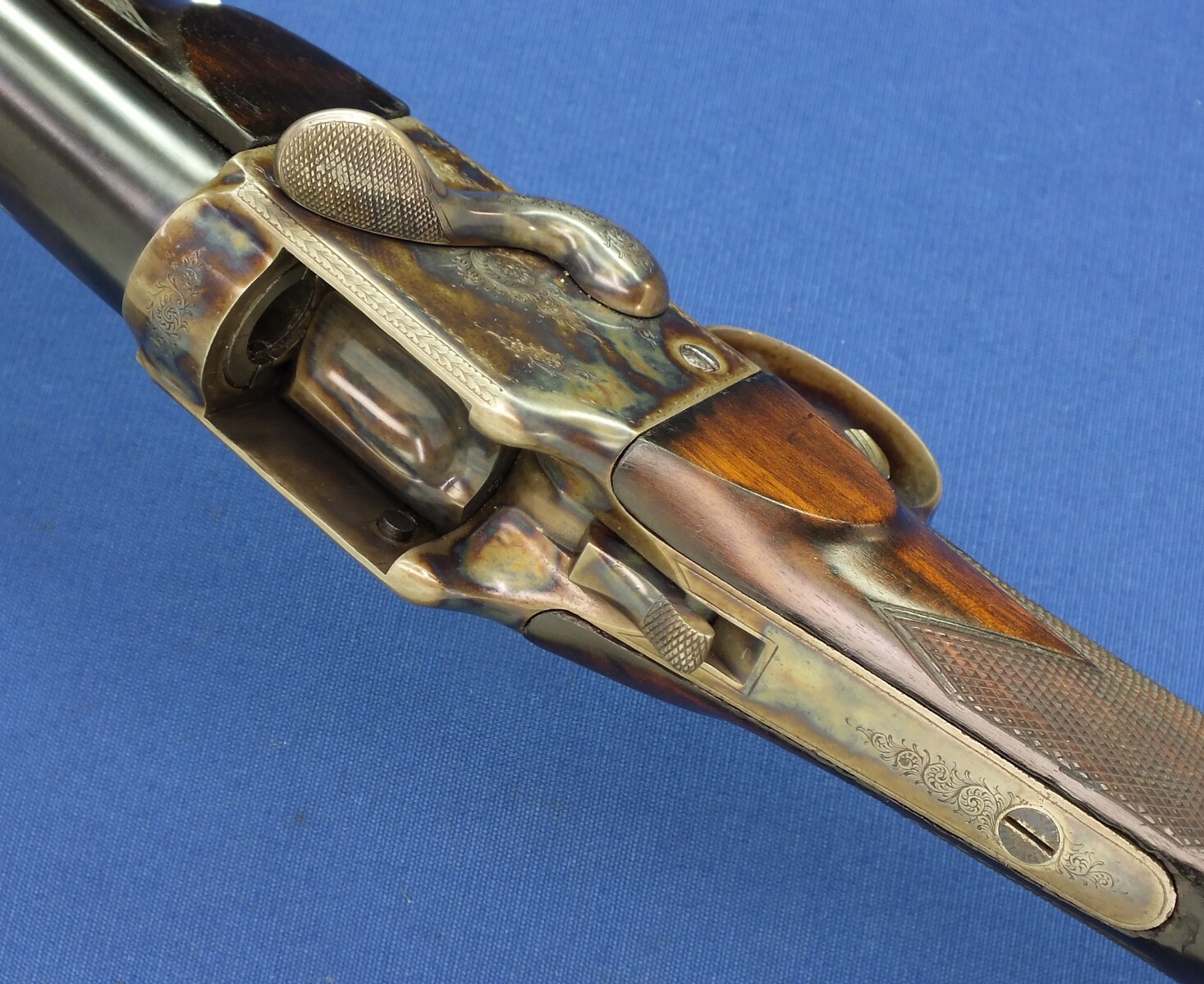 A very nice antique English Field's Patent  1877,   450/400 Falling Block Sporting Rifle signed  C.W.ANDREWS LTD LONDON - JEFFREY'S  450/400  CARTRIDGE, length 115 cm, in very good condition. Price 3.350 euro