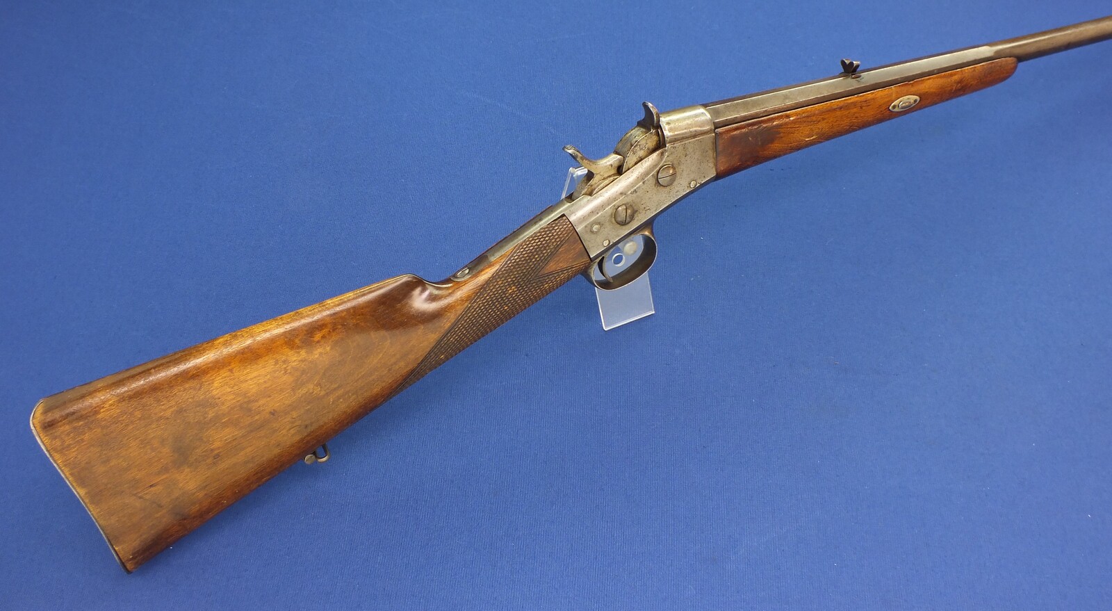 A very nice antique Swedish Husqvarna Remington Rolling Block Hunting Rifle, caliber 15 mm/20 Gauge straight rifled, length 130 cm, in very good condition. 