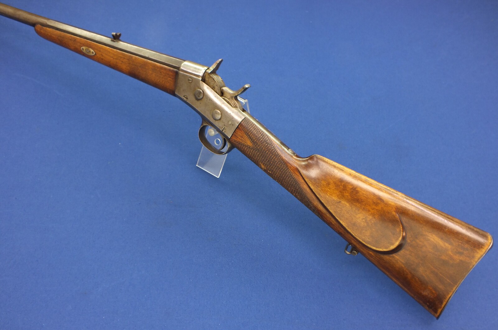 A very nice antique Swedish Husqvarna Remington Rolling Block Hunting Rifle, caliber 15 mm/20 Gauge straight rifled, length 130 cm, in very good condition. 