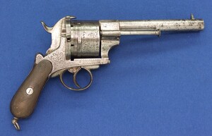 A very scarce antique 19th century Belgian 15 mm Lefaucheux Type 6 shot Pinfire Revolver, single and double action, length 32 cm, in good condition. 