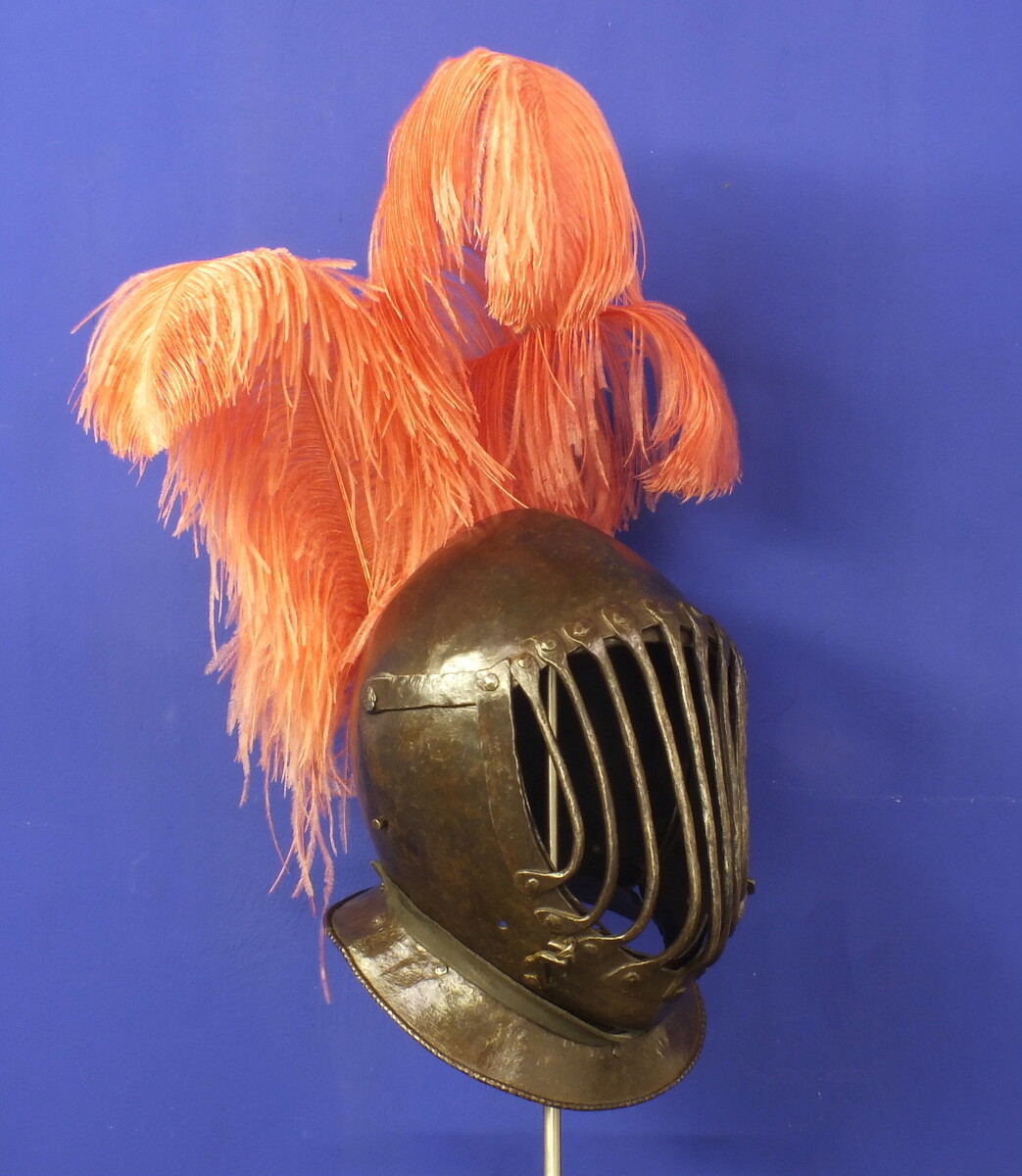 An antique 16th century Italian Tournement Helmet for the Gioco del Ponte, A mock Combat held sporadically from the Middle Ages until 1807 in the center of Pisa on a Bridge over the Arne River. In very good condition. 