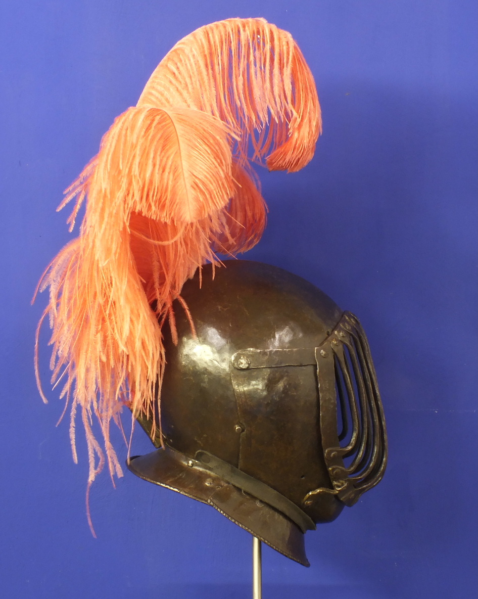 An antique 16th century Italian Tournement Helmet for the Gioco del Ponte, A mock Combat held sporadically from the Middle Ages until 1807 in the center of Pisa on a Bridge over the Arne River. In very good condition. 