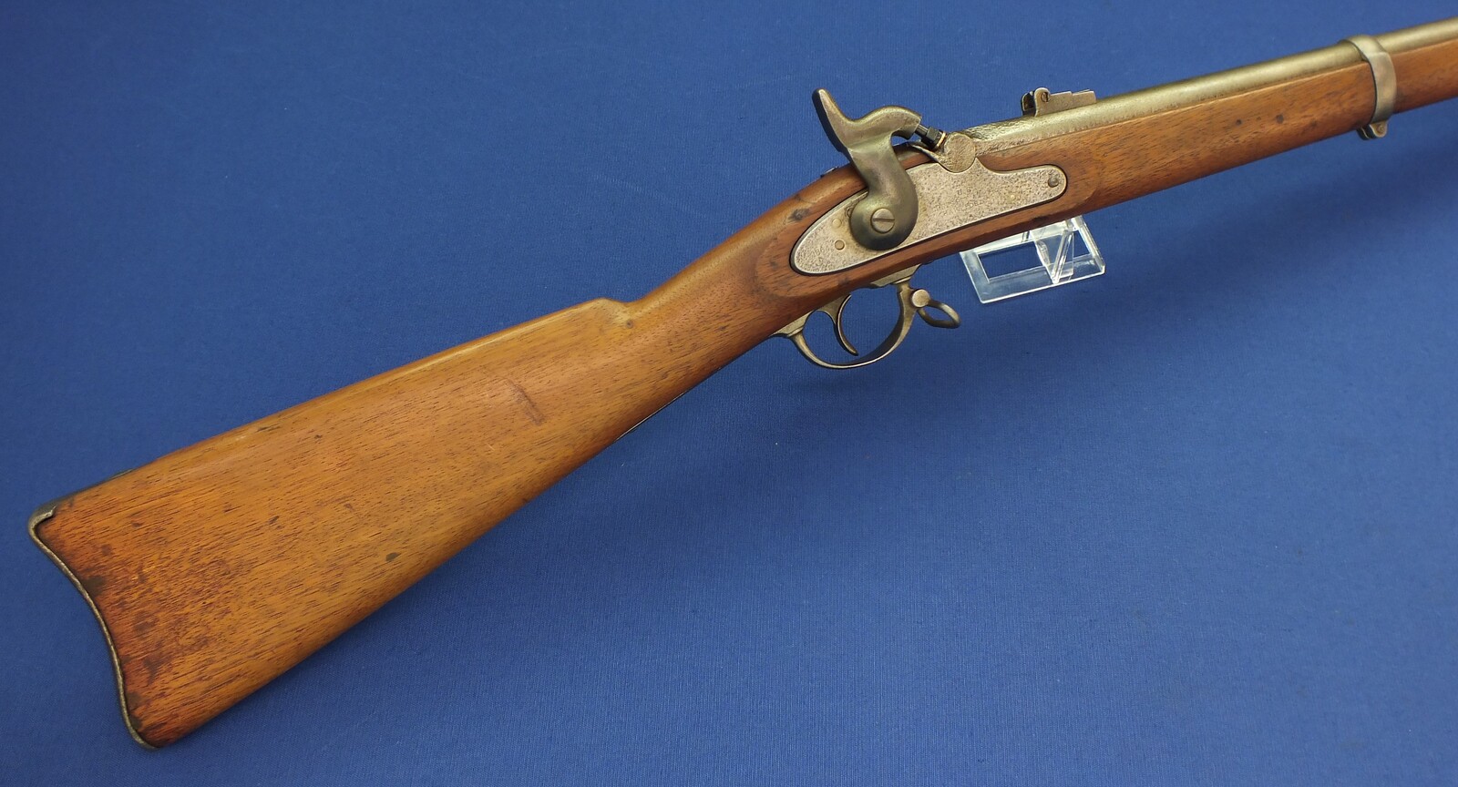 An antique American Civil War Colt Model 1861 Special Musket, .58 caliber, 40 inch barrel. length 142 cm, in fair/good condition, Price 1.450 euro