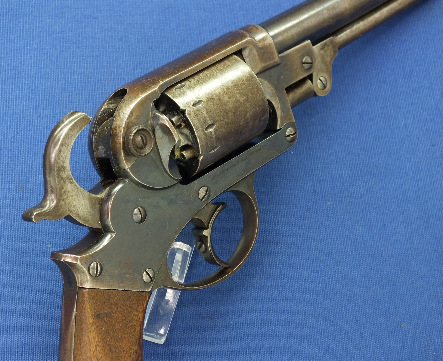 An antique American Civil War Starr Arms Co Double Action Model 1858 Army Percussion Revolver, .44 caliber, 6 shot, length 32,5 cm, in very good condition. Price 2.550 euro