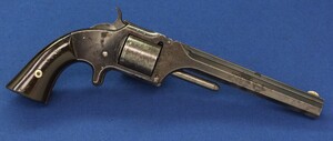 An antique American Smith & Wesson Model No. 2 Old Model Army Revolver, .32 Rimfire caliber, 6 shot, 6 inch barrel. length 29,5 cm, in very good condition.