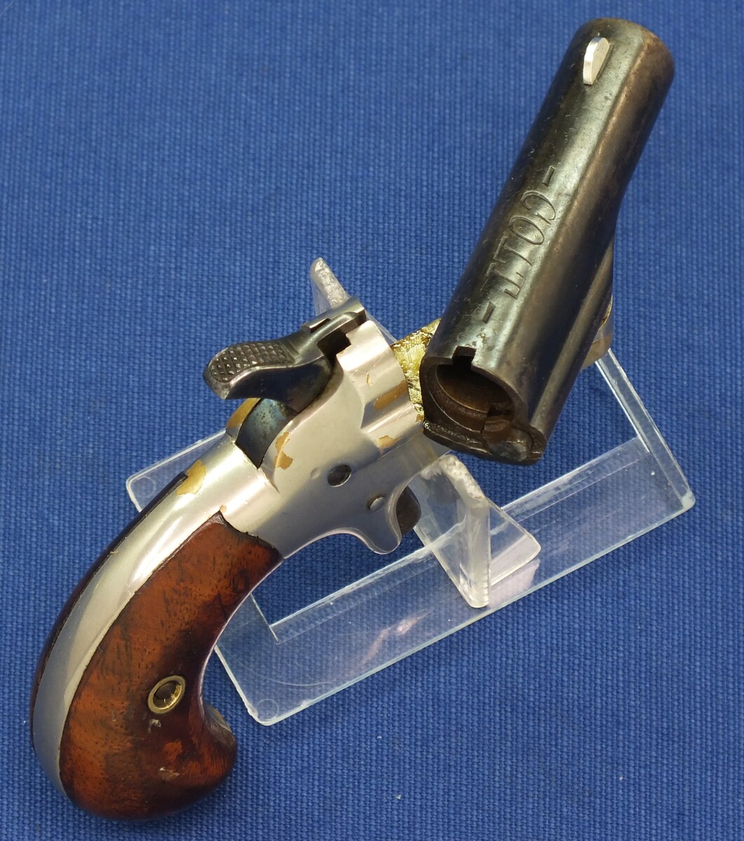 An antique Colt Third Model Thuer Deringer sold in London by Baron Fredrich Von Oppen. 41 Rimfire Caliber. In very good condition. Price 850 euro.