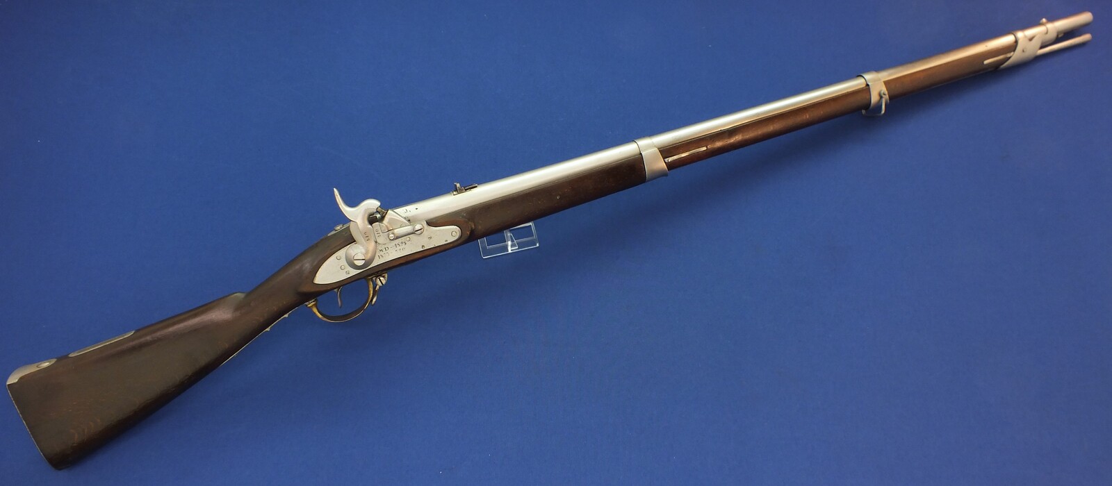 An antique Danish Minié-Rifle Converted from Model 1828 in 1846 to Percussion. Caliber 17,8mm Rifled(minié) 104cm Barrel, length 143cm. In very good condition. Price 1.250 euro.