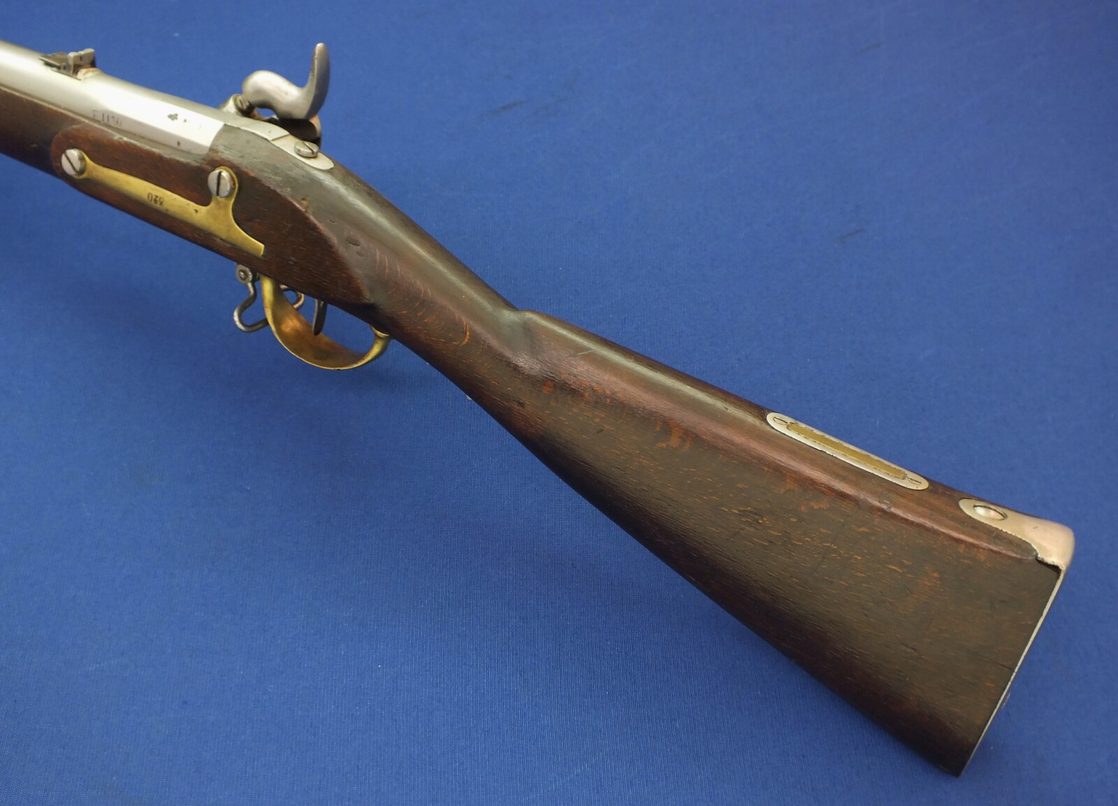 An antique Danish Minié-Rifle Converted from Model 1828 in 1846 to Percussion. Caliber 17,8mm Rifled(minié) 104cm Barrel, length 143cm. In very good condition. Price 1.250 euro.