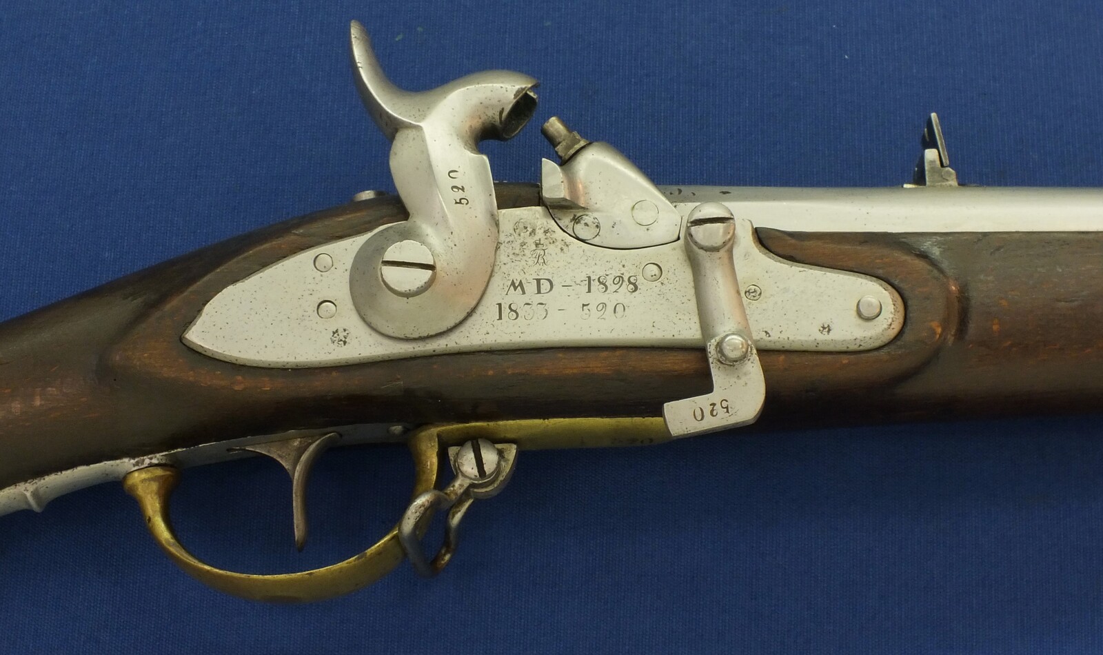 An antique Danish Minié-Rifle Converted from Model 1828 in 1846 to Percussion. Caliber 17,8mm Rifled(minié) 104cm Barrel, length 143cm. In very good condition. Price 1.250 euro.