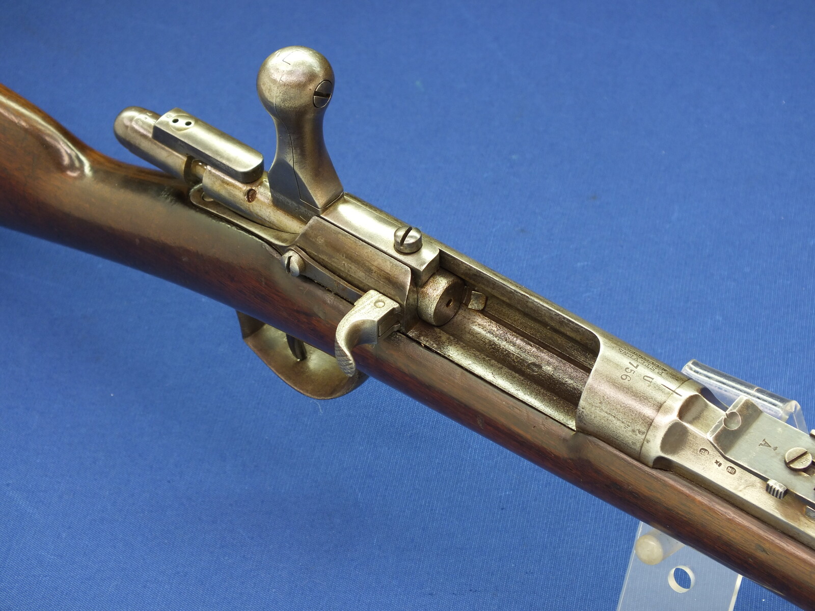 An antique Dutch Beaumont Model 1871-79 infantry Rifle by P.Stevens Maastricht. Caliber 11x50R. Length 133cm. In very good condition. Price 1.850 euro.