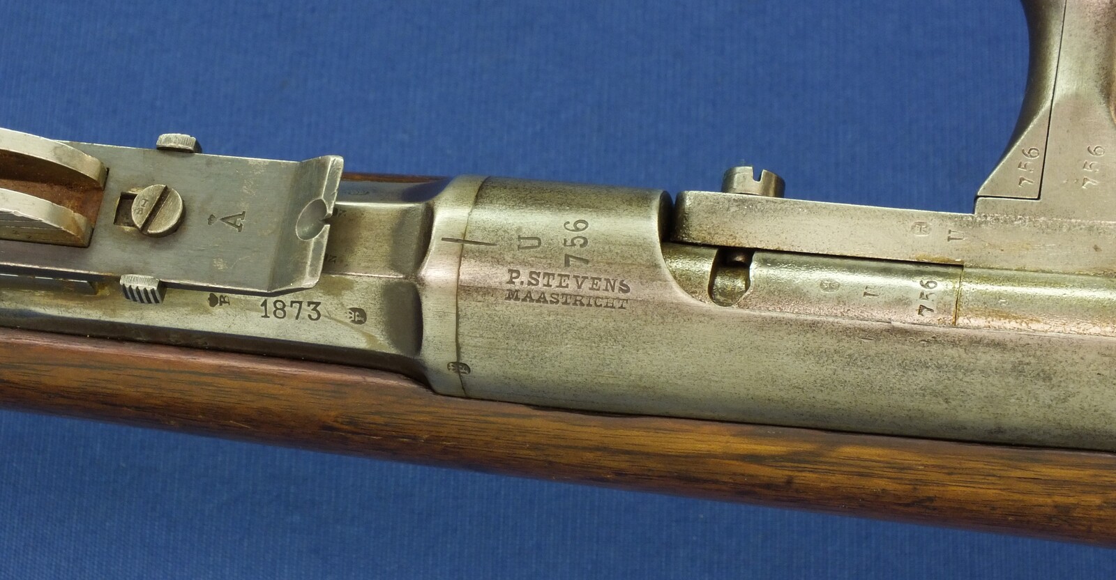 An antique Dutch Beaumont Model 1871-79 infantry Rifle by P.Stevens Maastricht. Caliber 11x50R. Length 133cm. In very good condition. Price 1.850 euro.