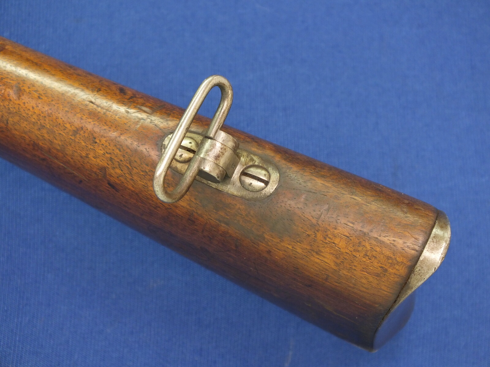 An antique Dutch Beaumont Vitali Model 1871/88 Rifle by P. Stevens Maastricht, caliber 11 mm, length 133 cm, in very good condition. Price 1.450 euro