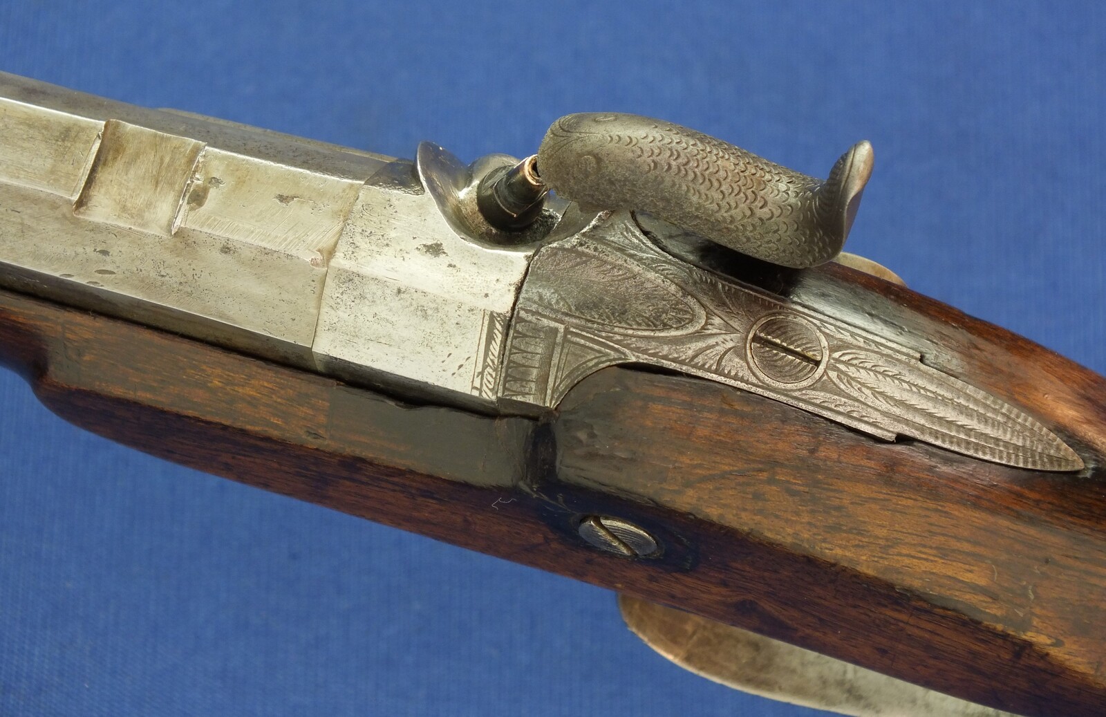 An antique English Target Percussion rifle with set-triggers. Lock Signed: Colling (William, Hexham, Northumb) Circa 1850. 30 inch octagon barrel. Caliber 10mm. Length 120cm. In very good condition. Price 750 euro