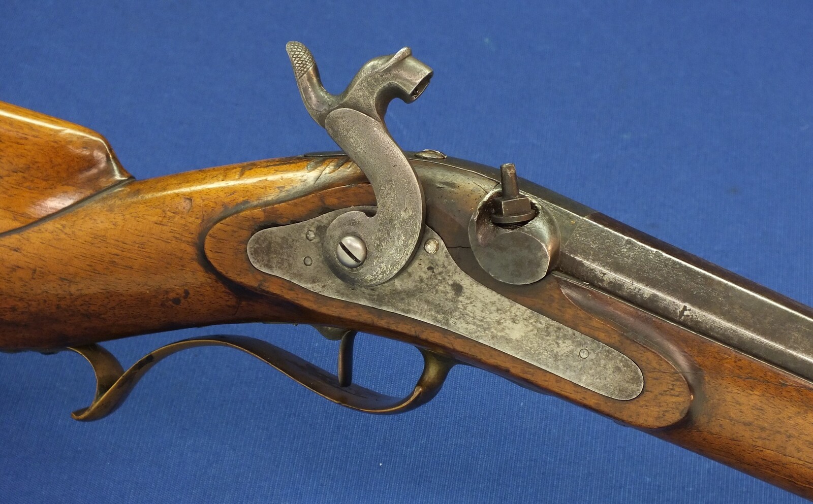 An antique German/Swiss Percussion Sporting gun circa 1850. Caliber 15.5mm. Length 140cm. In very good condition. Price 595 euro.