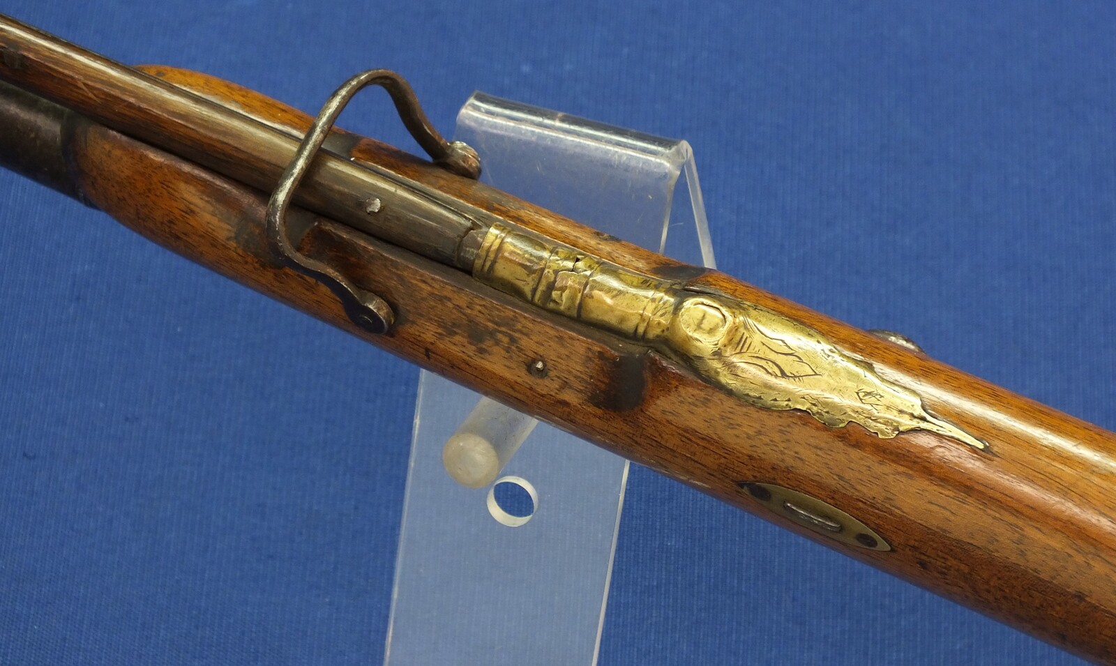 An antique German/Swiss Percussion Sporting gun circa 1850. Caliber 15.5mm. Length 140cm. In very good condition. Price 595 euro.