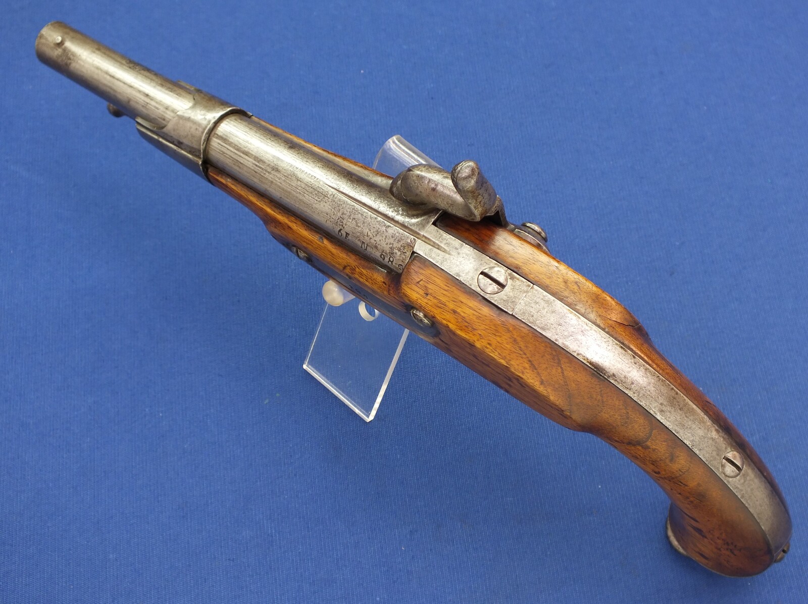 An antique shortened Austrian Lorenz Cavalry Pistol Model 1859, signed FRED FRUWIRTH, caliber 13.8 mm, Barrel 22cm. length 38 cm. In very good condition. Price 575 euro