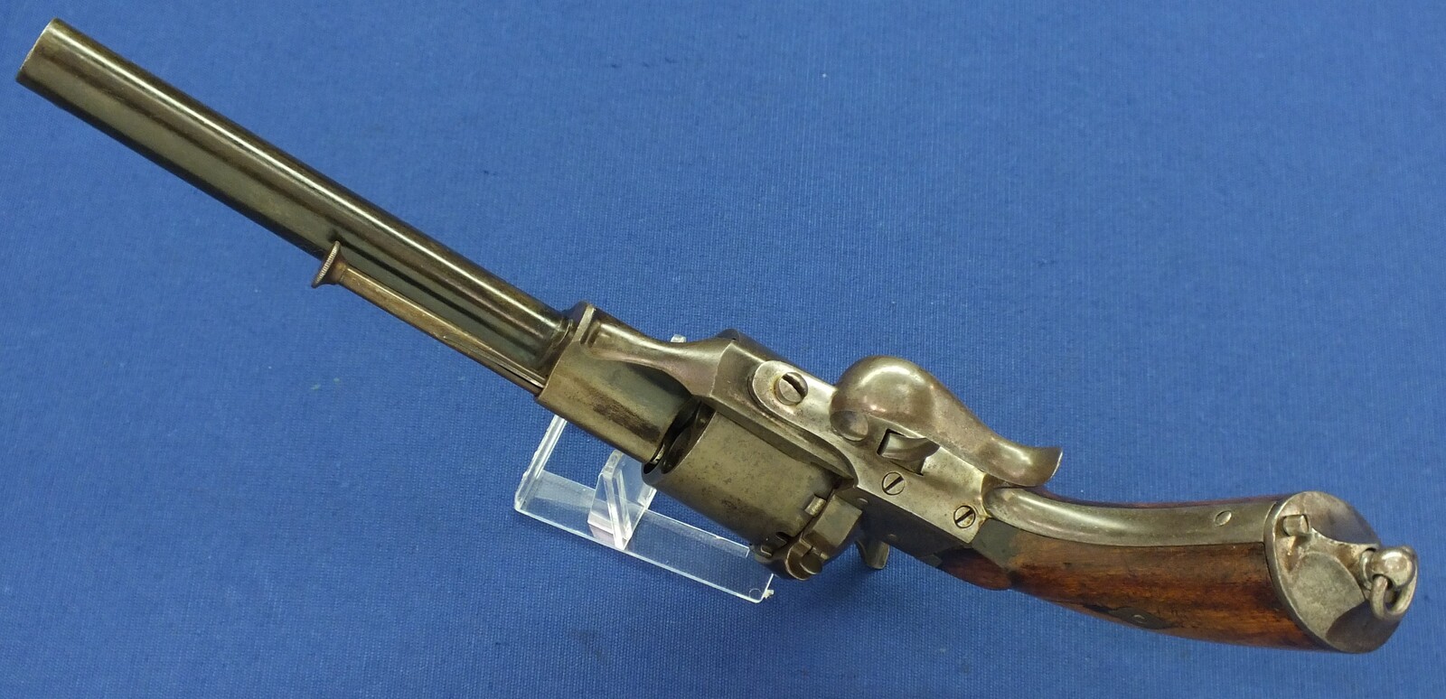 An antique Spanish Lefaucheux type model 1854 Single Action 6 shot 12mm Pinfire Revolver by: ORBEA HERMANOS EIBAR. Length 33cm. In very good condition. Price 795 euro.