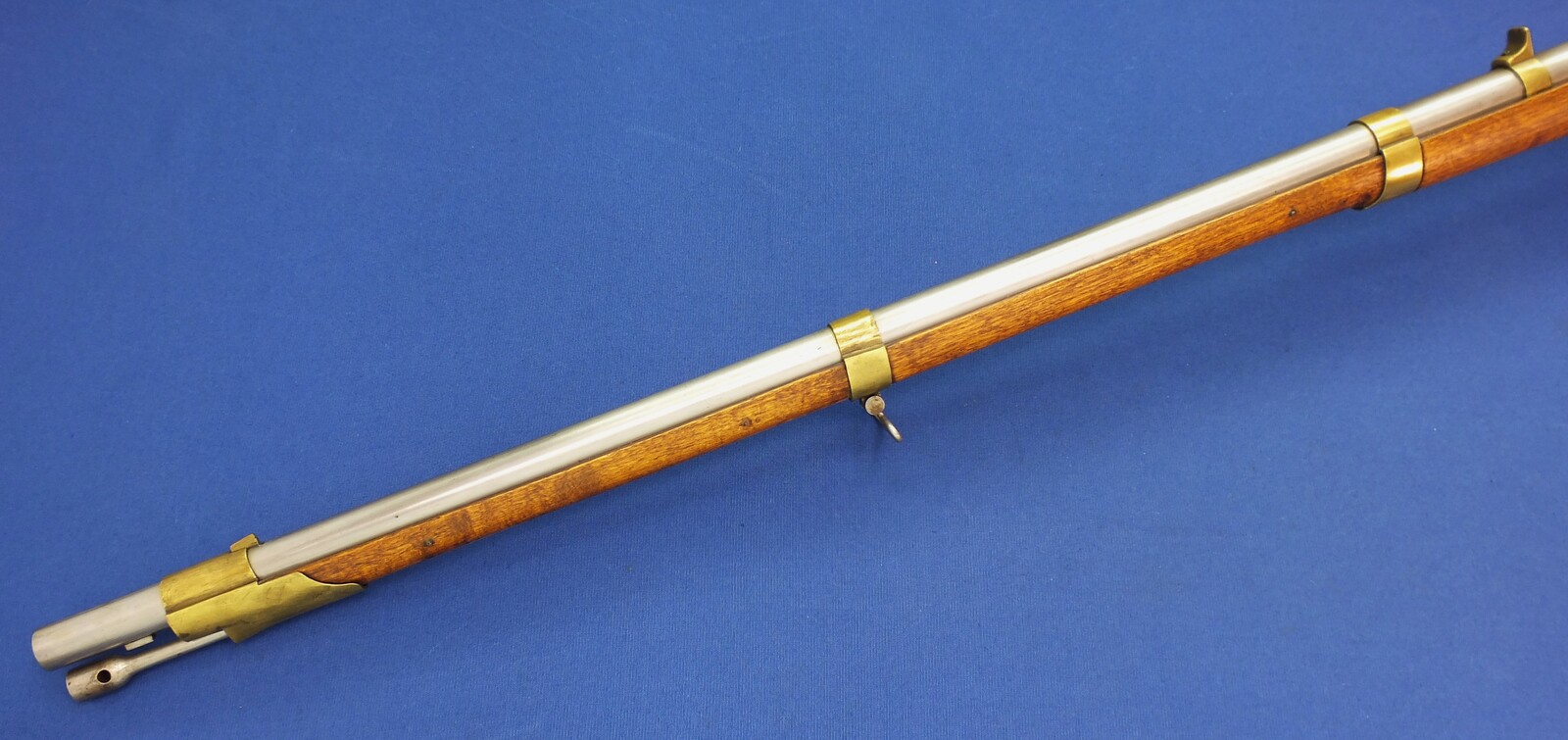 An antique Swedish Military Model 1845-54 Percussion Musket for Minié bullet. Made by Carl Gustav Stad 1853. Caliber 18,5mm, length 146cm. In very good condition. Price 1.500 euro