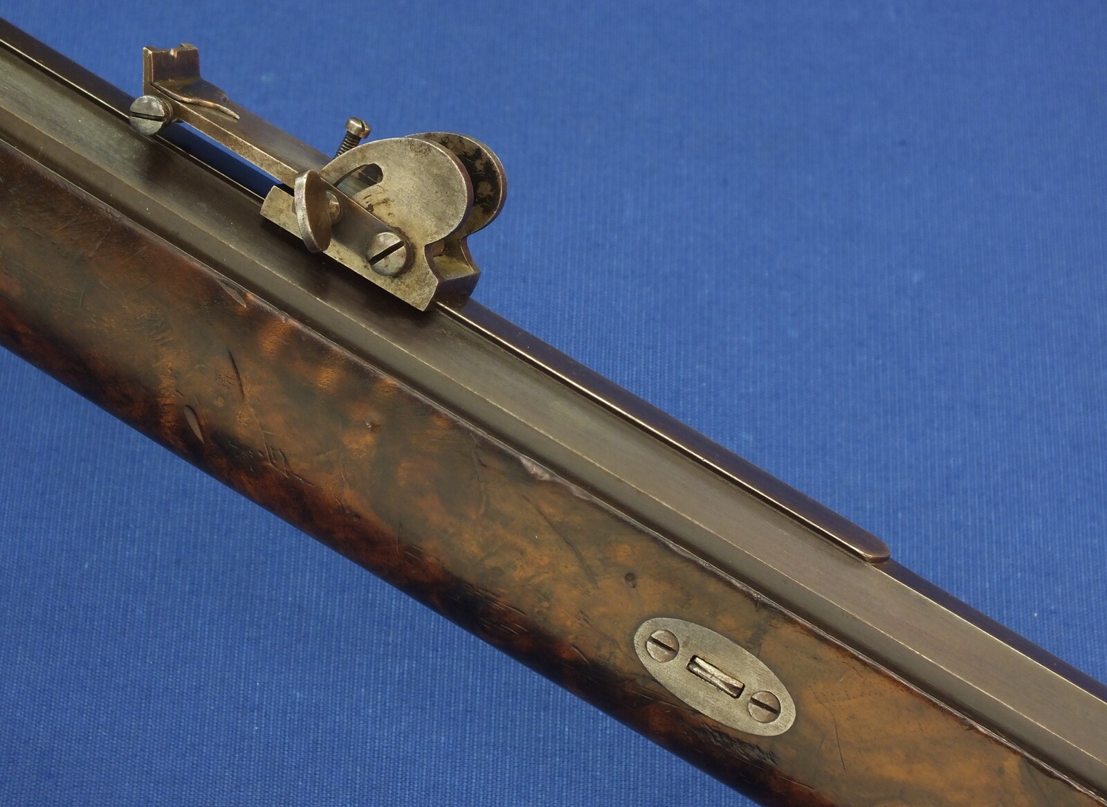 An antique Swiss Martini-Henry Breechloading Target Rifle by Rud. Elmer St. Gallen. Caliber 41 Swiss Rim and Centerfire. Set-triggers. 80cm octagon barrel. Length 128cm. In very good condition. Price 1.150 euro