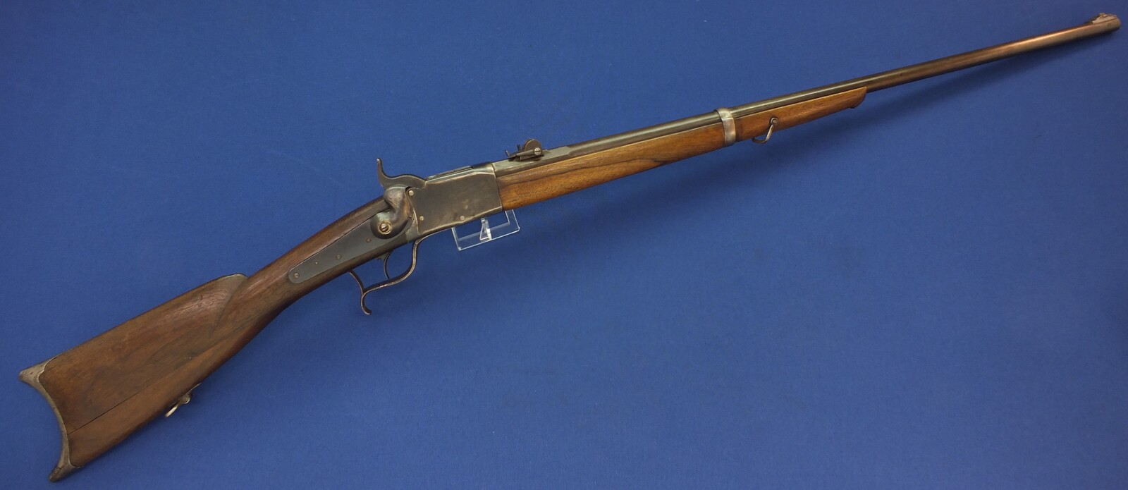 An antique Swiss Peabody Model 1867-77 Rifle altered for Hunting signed E.P. Vassella. Caliber 41 Swiss Rimfire. Length 132cm. In very good condition. Price 395 euro