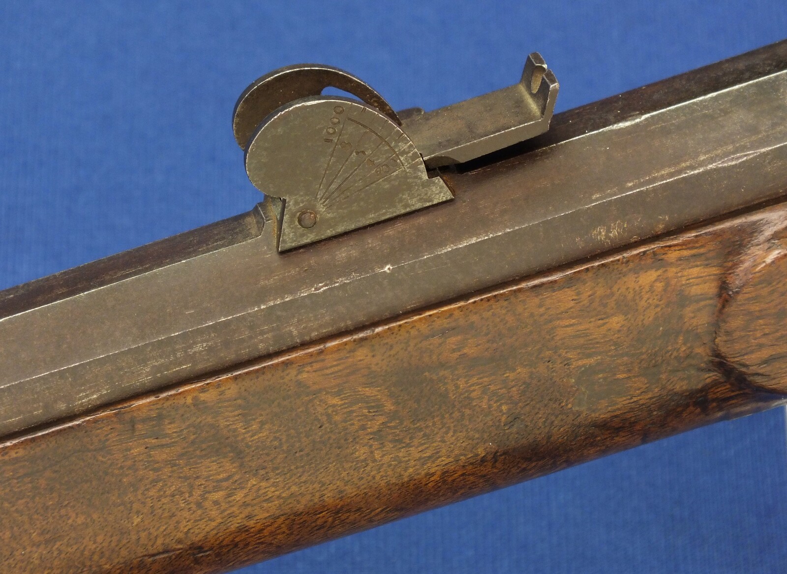 An antique Swiss Percussion Stutzer/Target Rifle. Lock Signed Bindschädler (Zürich 1850), 91cm Octagon barrel Signed Pfenninger Staefa(Stäfa). Caliber 10,5mm. Length 129cm. In very good condition. Price 1.450 euro.