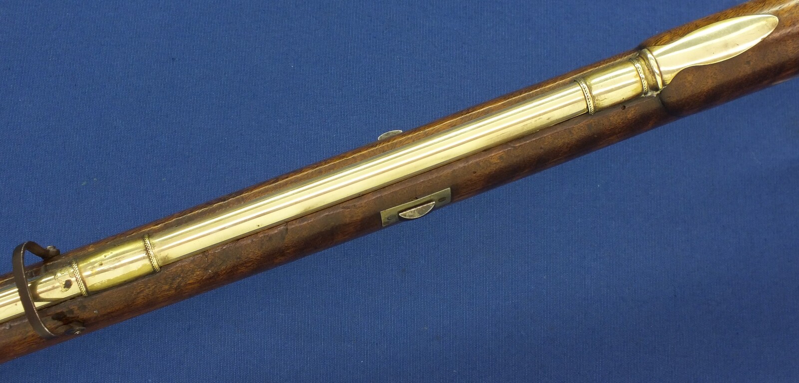 An antique Swiss Percussion Stutzer/Target Rifle. Lock Signed Bindschädler (Zürich 1850), 91cm Octagon barrel Signed Pfenninger Staefa(Stäfa). Caliber 10,5mm. Length 129cm. In very good condition. Price 1.450 euro.